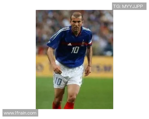 全球足球史上前十点球高手盘点及其传奇时刻回顾