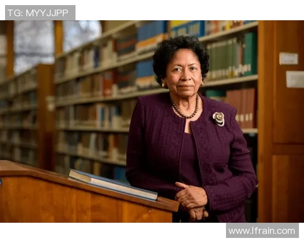 哈佛大学毕业的足球球星如何在职业生涯中实现学术与体育双赢