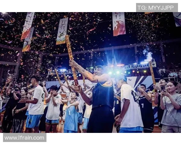 足球与篮球巨星同场竞技 跨界对决打造体育盛宴