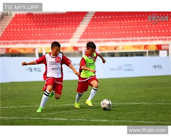 足球球星亚克力牌精美收藏展示助力球迷打造专属纪念空间