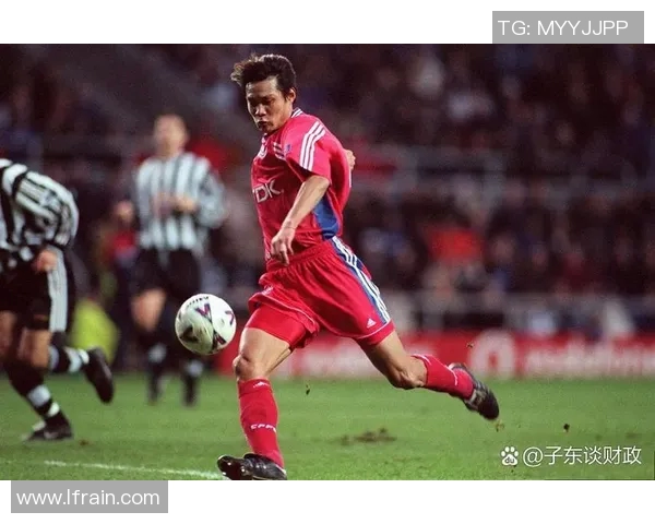 小裴带领球队再创辉煌 足球传奇新篇章的崛起与征途